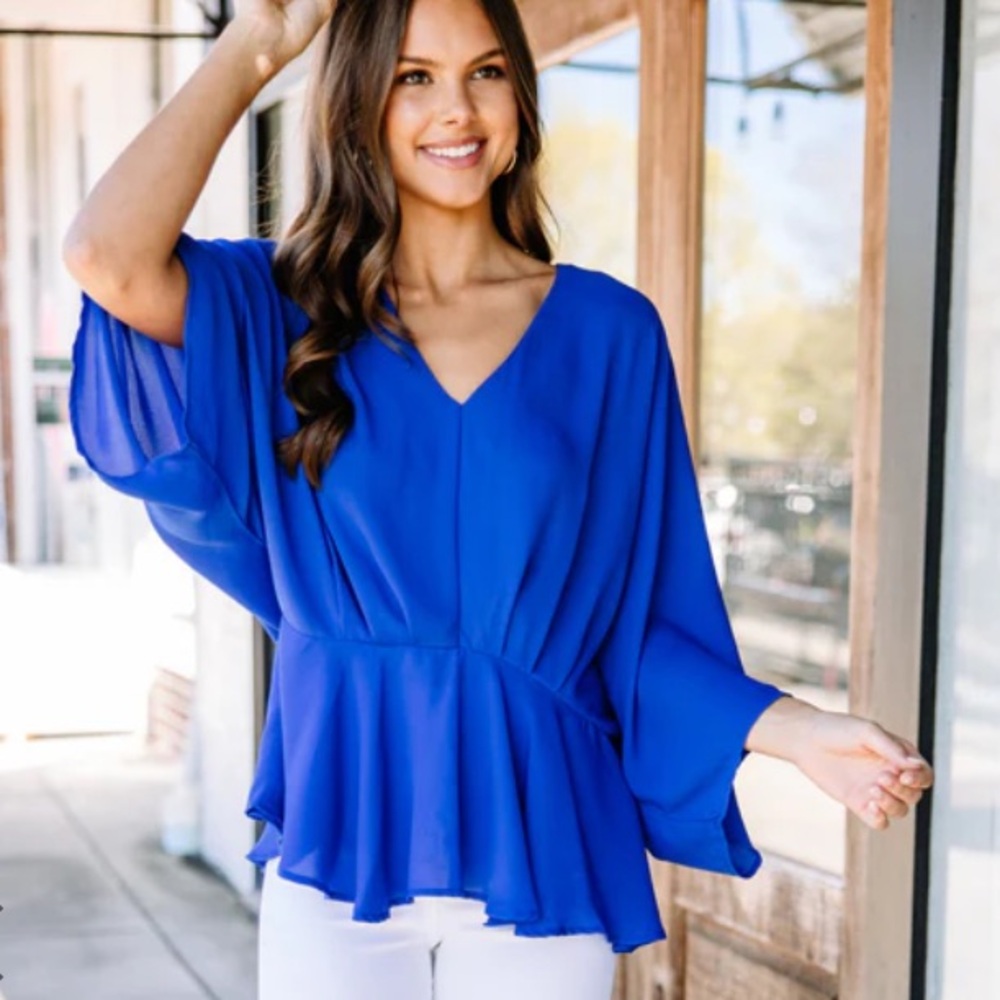 Shop The Mint Kimono Style Blouse Blue NWOT Medium VNeck Polyester